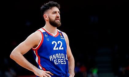 Ξεπέρασε Σλούκα κι έσπασε αρνητικό ρεκόρ λαθών ο Μίσιτς!