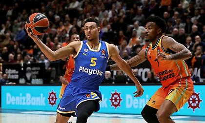 «Δίπλωσε» τη Βαλένθια και μπήκε γερά στην οκτάδα η Μακάμπι!