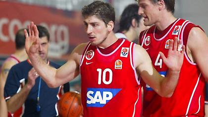 Κουίζ: Βρες τον παλιό Έλληνα μπασκετμπολίστα!