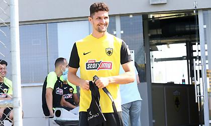 Στην Ανδόρα του Πικέ με μεταγραφή από την ΑΕΚ ο Αλμπάνης