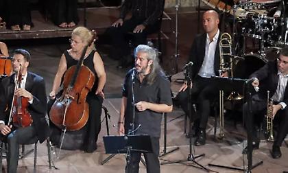 Τηλεφώνημα για βόμβα σε κέντρο διασκέδασης πριν από τη συναυλία του Γιάννη Χαρούλη