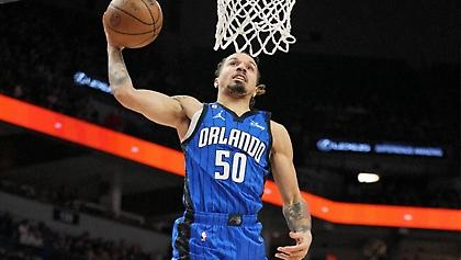 Ο Κόουλ Άντονι στην κορυφή του TOP-1O του ΝΒΑ