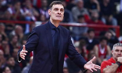 Μπαρτζώκας: «Όλοι έχουν την ευκαιρία τους στον Ολυμπιακό»