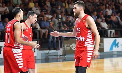 Zέρβας: «Σλούκας, Πίτερς λογικά διαθέσιμοι με Άλμπα»