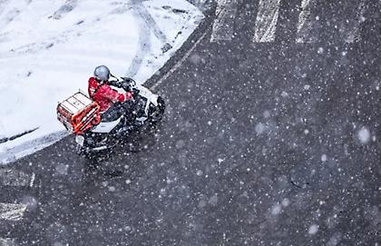 Κακοκαιρία «Barbara»: Κλειστά καταστήματα στα βόρεια προάστια τη Δευτέρα - Απαγορεύεται το delivery