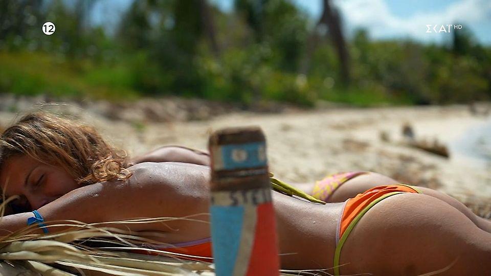 Survivor: Ηλιοθεραπεία και...κοκορομαχίες για τους Μαχητές!