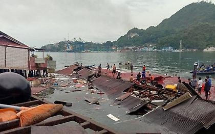 Φονικός σεισμός και στην Ινδονησία, τουλάχιστον τέσσερις νεκροί