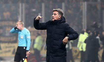 Μίτσελ: «Είναι μια βαριά ήττα, το πρώτο ημίχρονο ήταν καταστροφικό»