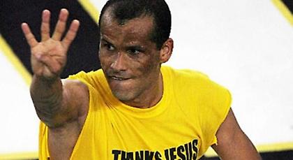 Τότε με τον Ριβάλντο, τώρα με τον Λιβάι: Δύο γκολ στο ημίχρονο στον Ολυμπιακό η ΑΕΚ, 15 χρόνια μετά!