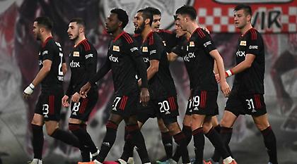 Ουνιόν που τρελαίνει κόσμο, έκλεισε το «σπίτι» της Λειψίας!