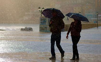 Καιρός αύριο: Βροχές στα κεντρικά και χιόνια στα Ορεινά - Αναλυτικά η πρόγνωση