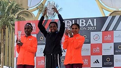 Ντίντα και Τόλα νικητές στον Μαραθώνιο του Ντουμπάι