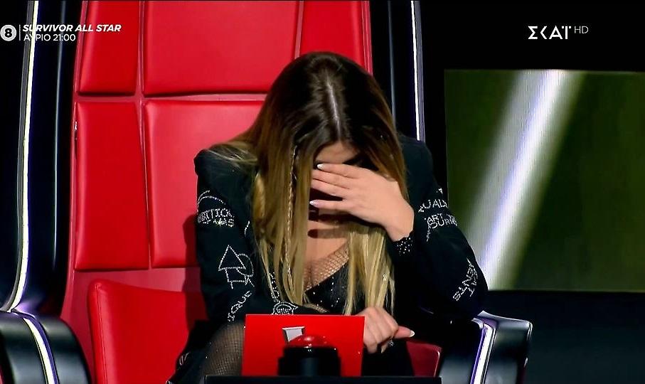 The Voice: «Λύγισε» η Έλενα Παπαρίζου - «Είναι πάρα πολύ συγκινητικό»