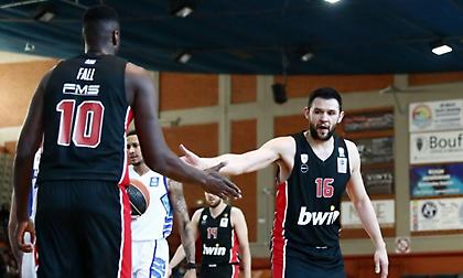 Το εντυπωσιακό μπλοκ του Φαλ