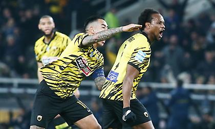 Έλυσε τον γόρδιο δεσμό η ΑΕΚ: 1-0 με φάουλ του Λιβάι που κόντραρε!