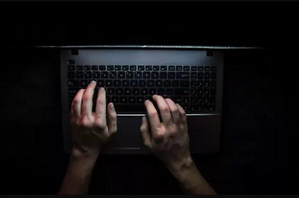 Ρέθυμνο: Θύμα διαδικτυακής απάτης 34χρονη που πίστεψε άγνωστο ότι... την αγαπά!