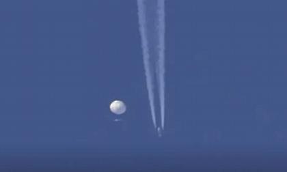 Δεν είναι εξωγήινα τα άγνωστα ιπτάμενα αντικείμενα που καταρρίψαμε, δηλώνει ο Λευκός Οίκος