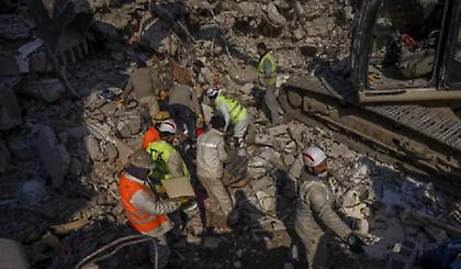 Σεισμός στην Τουρκία: Ανασύρθηκε ζωντανός 13χρονος, μετά από 182 ώρες κάτω από τα συντρίμμια