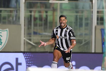 Φοβερό γκολ ο Χουλκ με εκτέλεση φάουλ από πολύ πλάγια