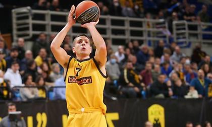 Φλιώνης στο sport-fm.gr: «Μας αρέσει σαν ιδέα ο τελικός και το Κύπελλο, αλλά έχουμε δύο ματς πρώτα»