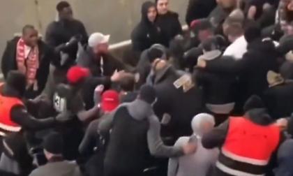 Οπαδοί της Παρί επιτέθηκαν σε φίλο της Μπάγερν στις εξέδρες του «Παρκ ντε Πρενς»