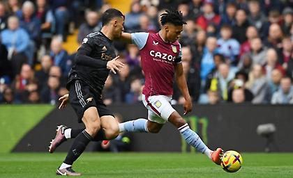 Άρσεναλ με ψυχή πρωταθλήτριας, απέδρασε από το «Βίλα Παρκ» με δύο γκολ στις καθυστερήσεις!