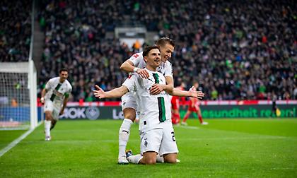 Τέζαρε την Μπάγερν η Γκλάντμπαχ και έβαλε… φωτιά στη μάχη του τίτλου!