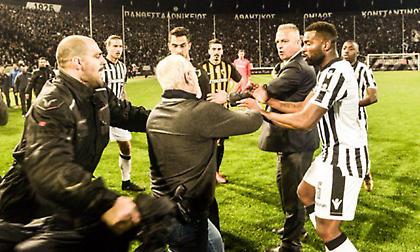 «Ντου» με όπλο, ληγμένα δελτία και τελικοί-φωτιά: 7 σκηνικά από τότε που το ΠΑΟΚ-ΑΕΚ έγινε… κόλαση!