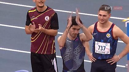 Όλα τα φώτα πάνω του: Η παρουσίαση του Τεντόγλου στο ΣΕΦ