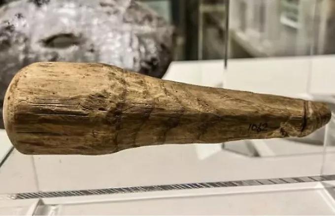 Ο μοναδικός αρχαίος δονητής βρέθηκε στην Αγγλία - Ξύλινος φαλλός σε φυσικό μέγεθος