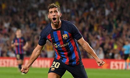 Συνεχίζουν μαζί Μπαρτσελόνα και Σέρτζι Ρομπέρτο