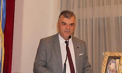 Ο Φίλιππος Ντόβας είναι ο πρώην διαιτητής που εμπλέκεται στην υπόθεση της 12χρονης από τον Κολωνό