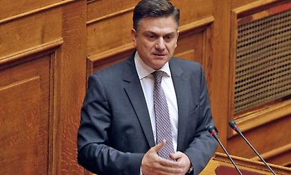 Μωραΐτης σε Αυγενάκη: «Κάνατε μπάχαλο τη Super League 2, επιτομή της αποτυχίας της πολιτικής σας»!