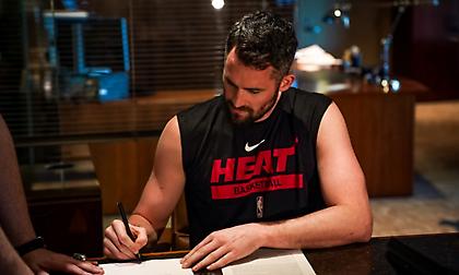 Στους Χιτ ο Κέβιν Λοβ-Πήραν και Κόντι Ζέλερ