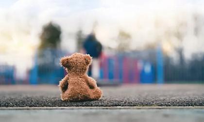 «Αρκουδάκια κοκαΐνης»: Γέμιζαν λούτρινα με ναρκωτικά και τα ταχυδρομούσαν