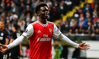 Ανανεώνει μέχρι το 2028 στην Αρσεναλ ο Μπουκάγιο Σάκα