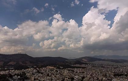 Καιρός: Νεφώσεις σε όλη τη χώρα και θερμοκρασίες πάνω από τα κανονικά