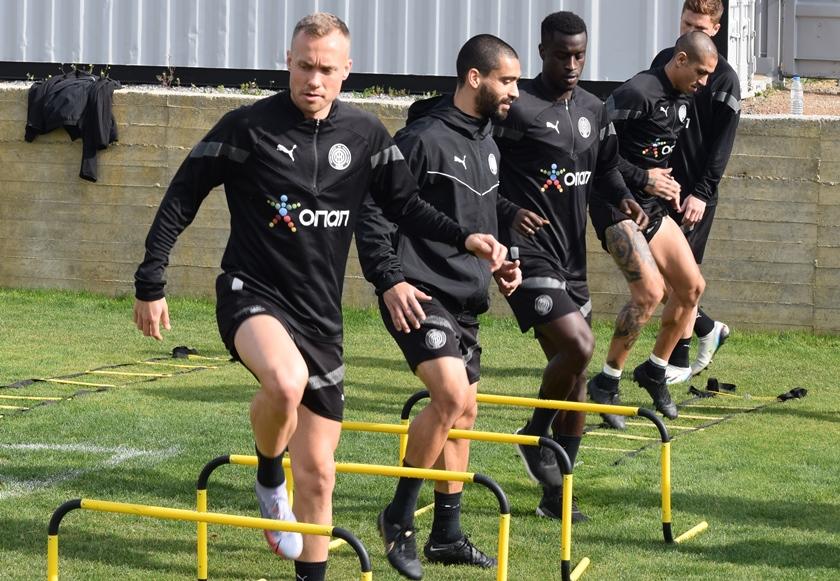 Δουλειά σε φυσική κατάσταση και τακτική στον ΟΦΗ