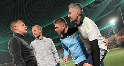 Ντέμης, Κατσουράνης, Λυμπερόπουλος, Μπασινάς θυμήθηκαν τα… παλιά και βρέθηκαν μαζί στο γήπεδο