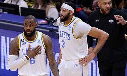 Οι Λέικερς «καθάρισαν» τους Γουόριορς με νέο ήρωα