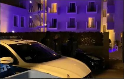 Ελεύθερες οι 2 φίλες του 18χρονου που έπεσε από μπαλκόνι ξενοδοχείου στην Πάτρα: «Ήταν σε πανικό»