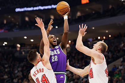 Οι Μπακς διέλυσαν τους Χιτ, παρά τη νέα ατυχία του Γιάννη