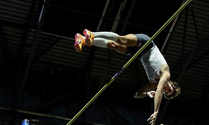 Νέο παγκόσμιο ρεκόρ στο επί κοντώ από τον ασύλληπτο Ντουπλάντις!
