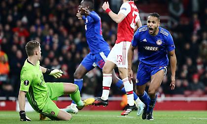 H UEFA έκανε… flashback με το γκολ του Ελ Αραμπί που «ξέρανε» την Άρσεναλ!