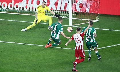 Ο Χάμες, ο Πασχαλάκης, τα 3 κλεψίματα-ευκαιρίες και η δουλεμένη στημένη φάση του Ολυμπιακού