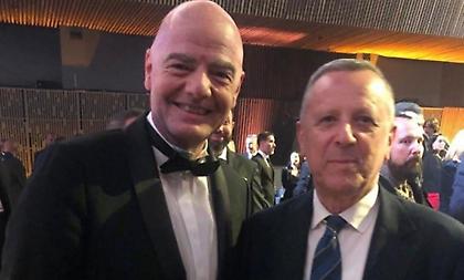 Συνάντηση Ινφαντίνο-Μπαλτάκου στα βραβεία της FIFA