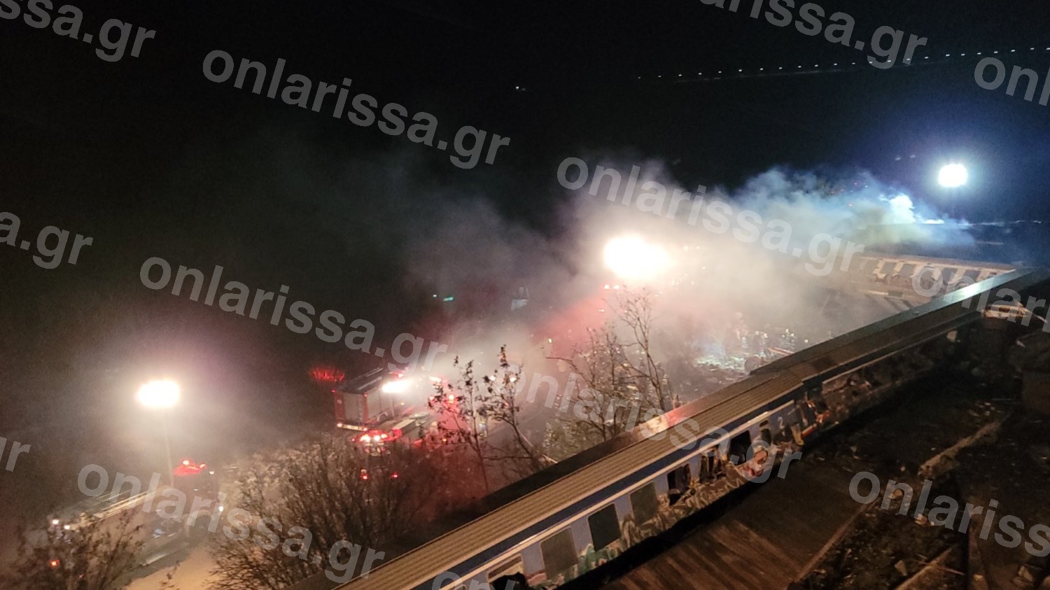 Λάρισα: Φωτογραφίες από ψηλά μετά τη σύγκρουση τρένων