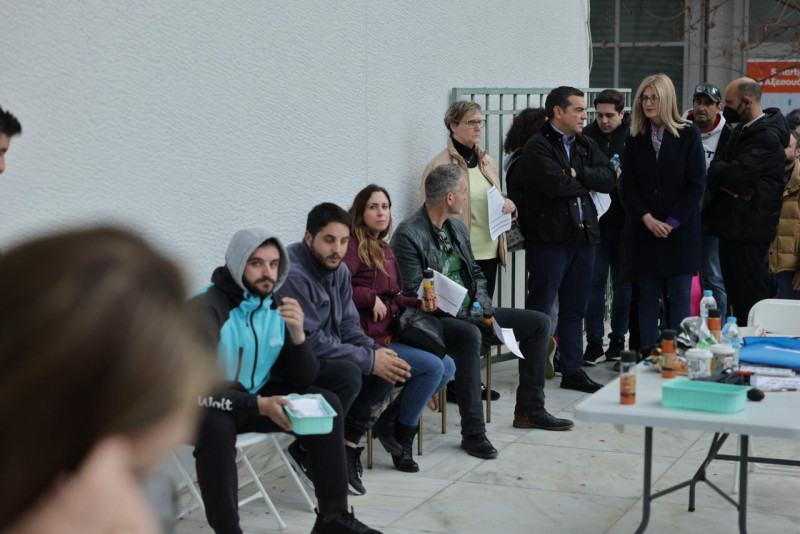 Τσίπρας - Τέμπη: Έδωσε αίμα για τους τραυματίες