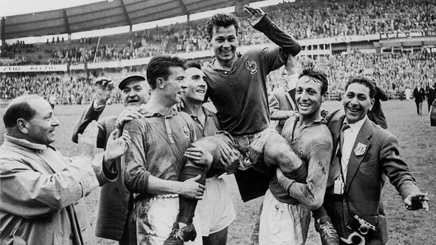 Zιστ Φοντέν: Ο θρυλικός σκόρερ που το 1958 τερμάτισε το ποδόσφαιρο!