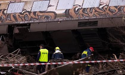 Σύγκρουση τρένων στα Τέμπη: Συνελήφθη ο σταθμάρχης